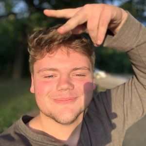 Meet your Posher, Remi